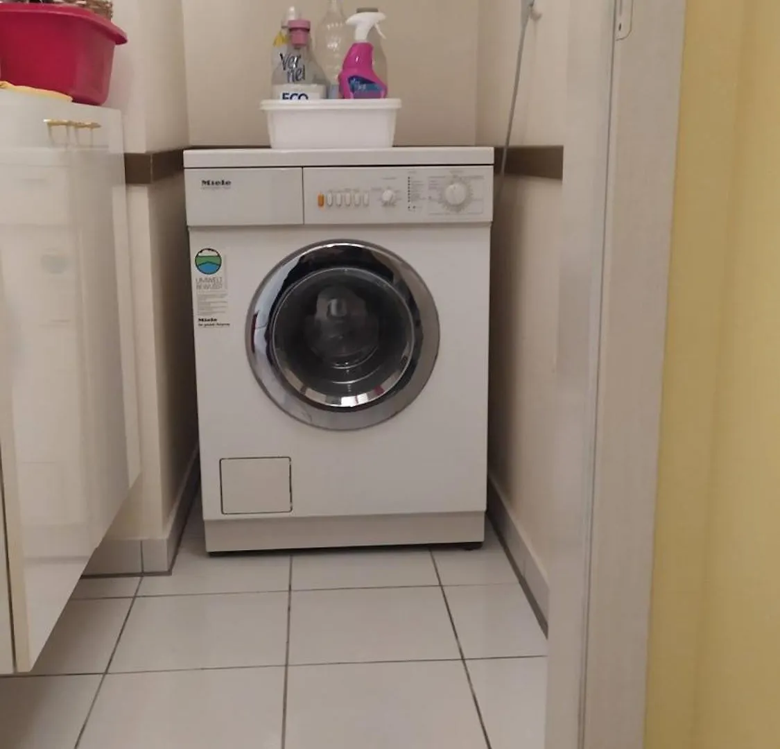 Quiet Peaceful 2Br Apartment With Parking In Kirchberg Luxembourg 0*,  Luxembourg