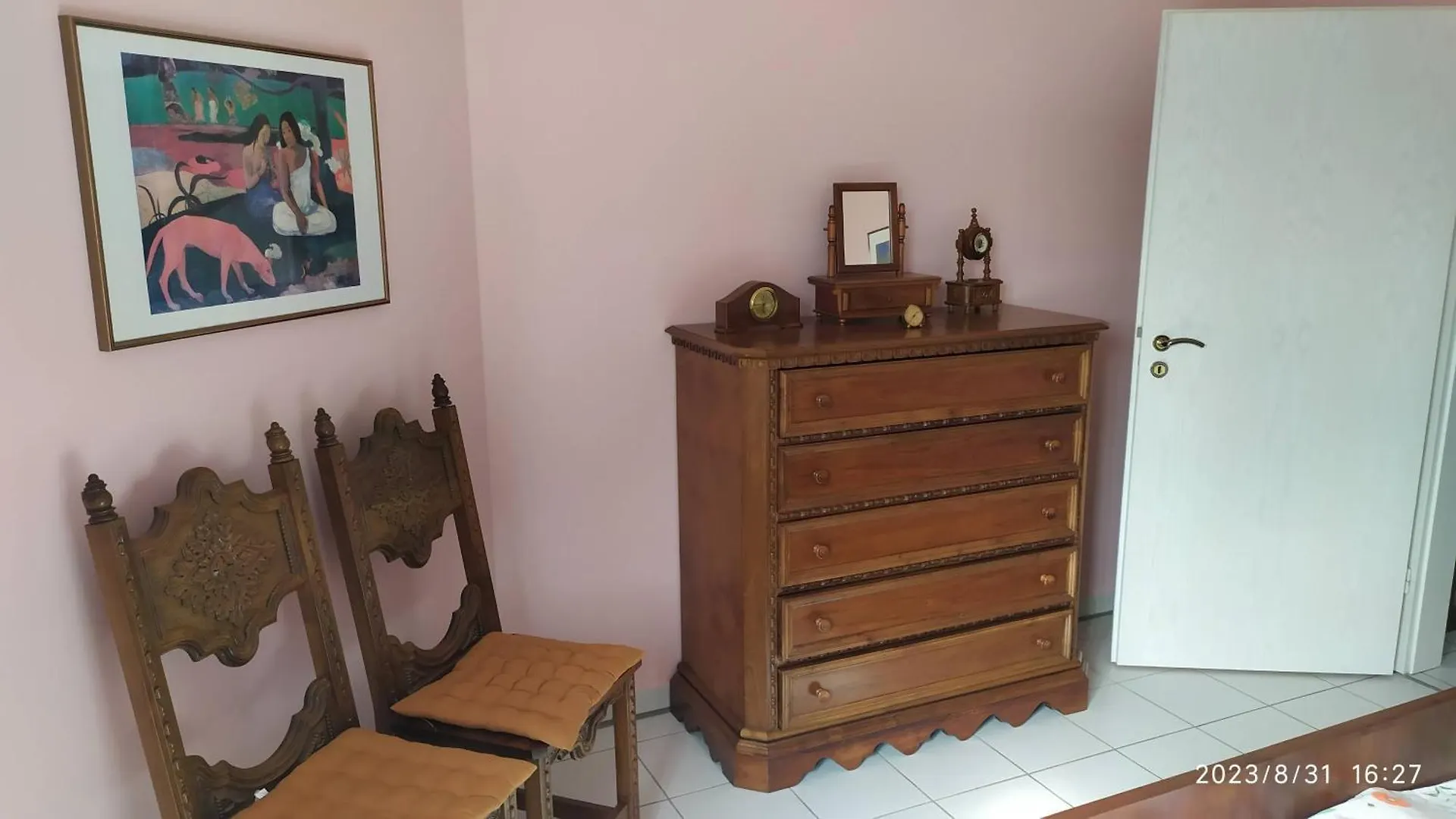 Quiet Peaceful 2Br Apartment With Parking In Kirchberg Luksemburg Luksemburg