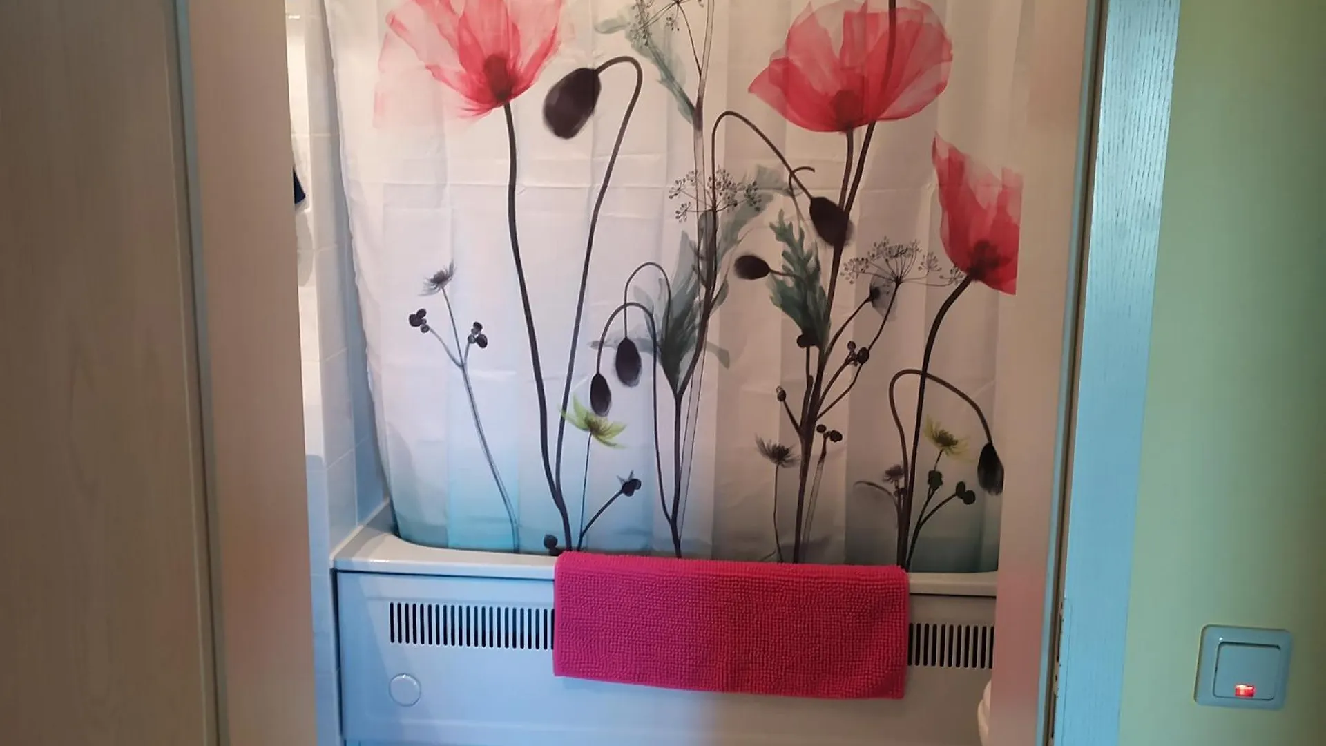 Quiet Peaceful 2Br Apartment With Parking In Kirchberg Luxemburgo